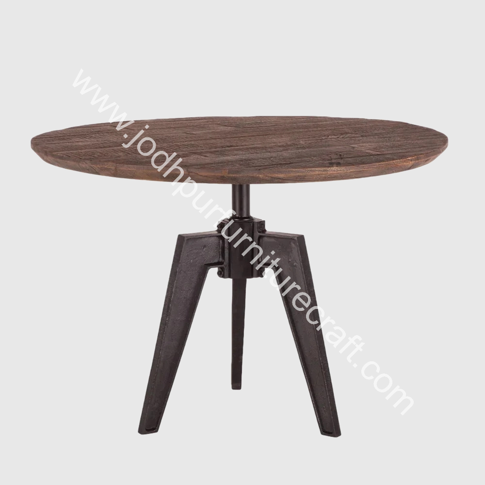 Dining Table in Jodhpur