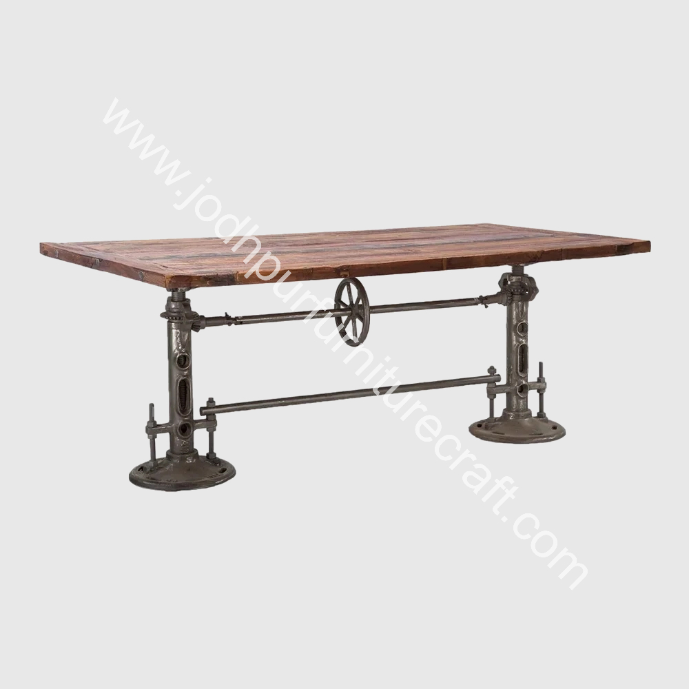 Dining Table in Jodhpur