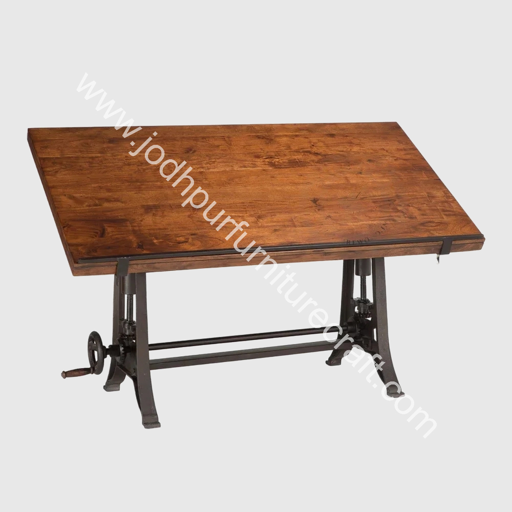 Dining Table in Jodhpur